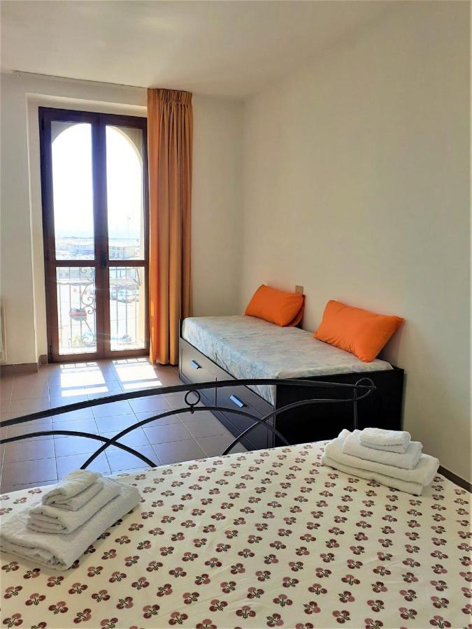 K&K Room Duomo1 테르몰리 외부 사진