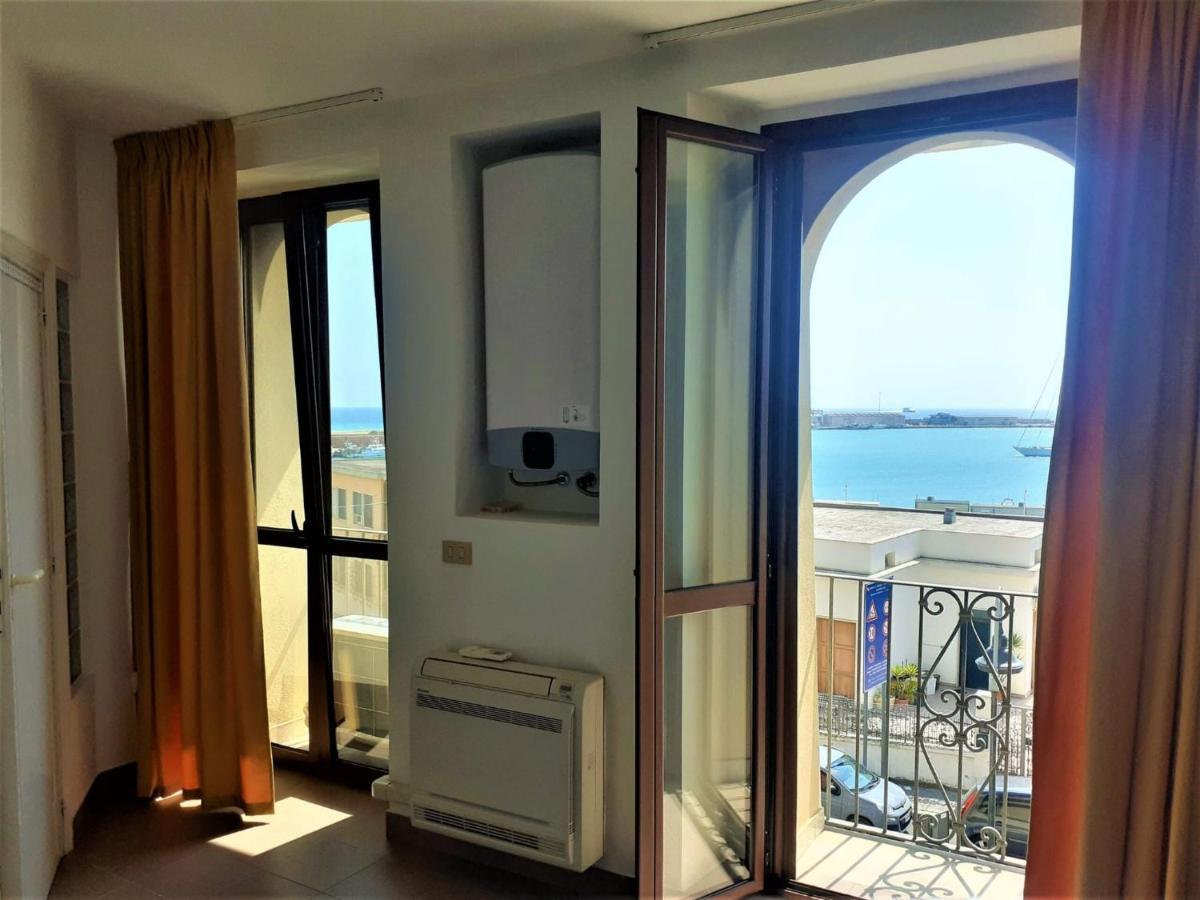 K&K Room Duomo1 테르몰리 외부 사진
